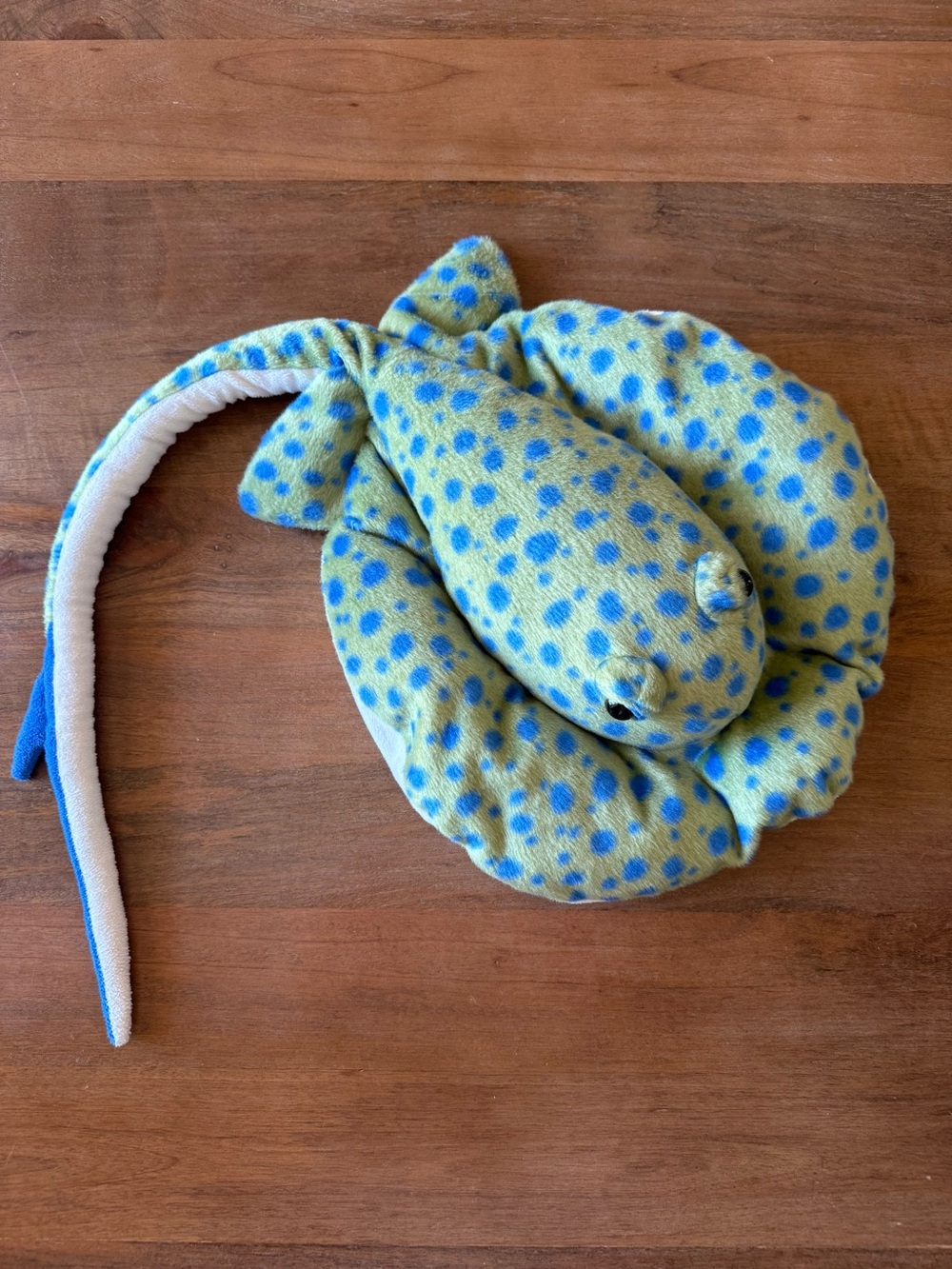 ⚡️3/$20 Wild Republic Plush Blue-Spotted Ray Stuffed Animal 12” ocean marine